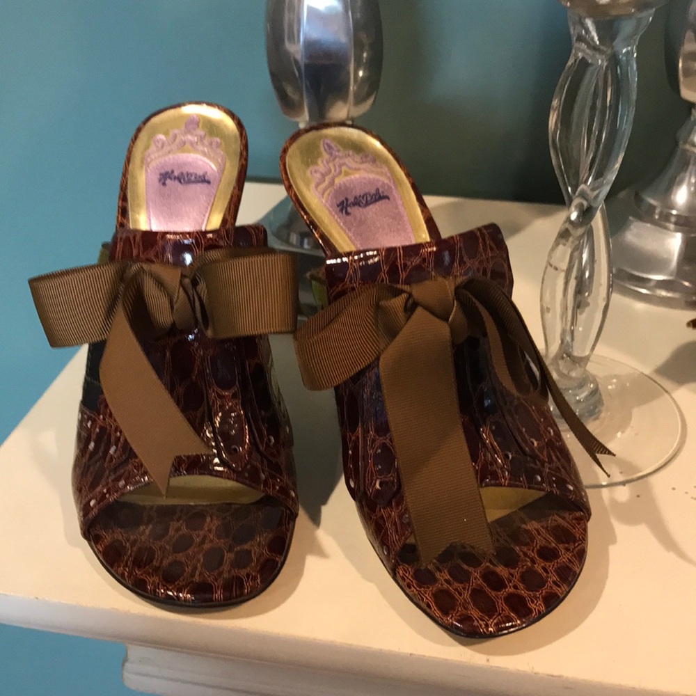 Hale’Bob Shoes. NWOT